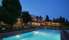 Relais Vignale & Spa Radda / Chianti
